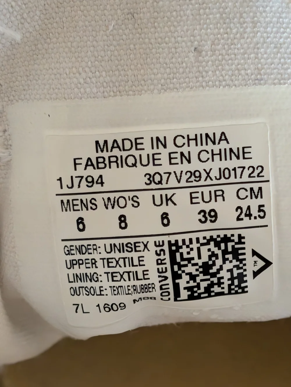 Converse Women’s Chuck Taylor Low Top Sneakers - Brown & White Size 8 - Picture 10 of 10